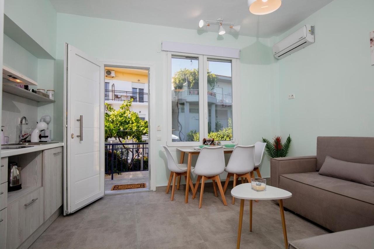 Rilassunte Luxury Apartments Potos Exteriör bild