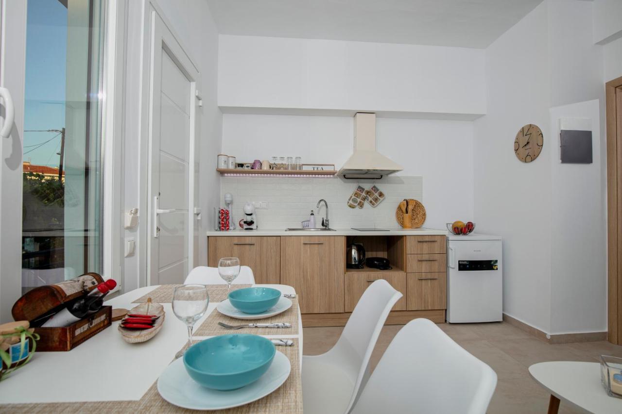 Rilassunte Luxury Apartments Potos Exteriör bild