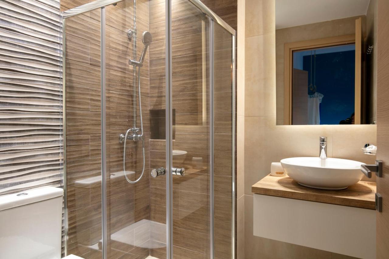 Rilassunte Luxury Apartments Potos Exteriör bild